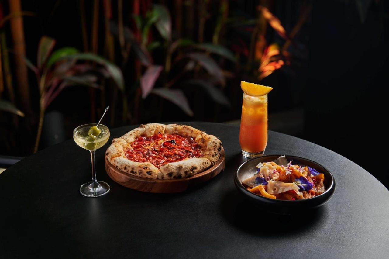 Conrad Singapore Orchard Εξωτερικό φωτογραφία